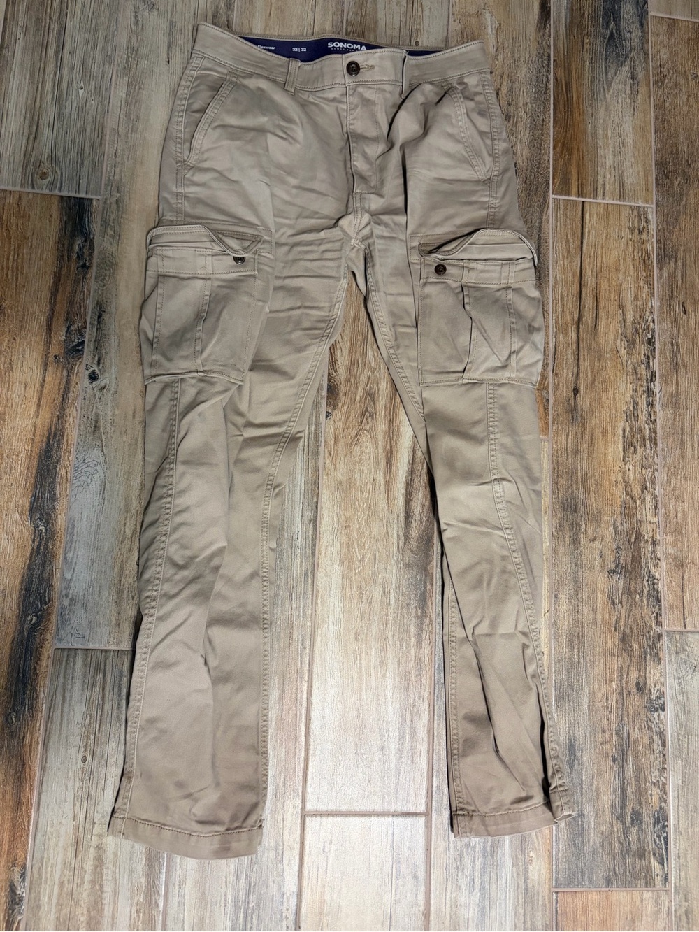 Sonoma Men's Cargo Pants in Khaki Tan